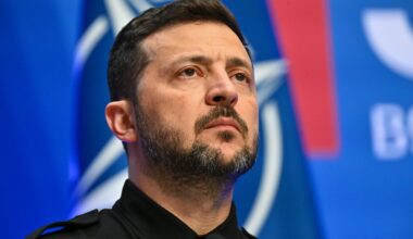 Tramps varbūt “nemeta kažoku uz otru pusi”, bet veica patiesi viltīgu gājienu pret Eiropu