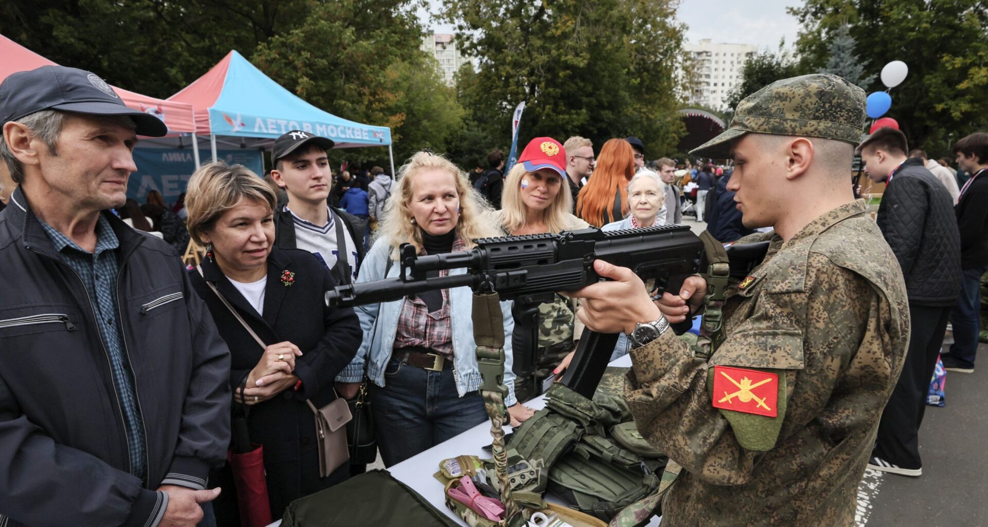 Lauka tiesas. Krievija pakļauj dezertierus neiedomājami drastiskām mocībām