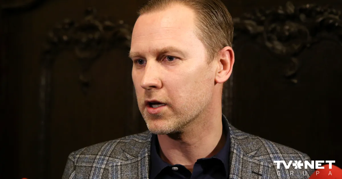 Gobzems tiesas sēdē vaino policiju un prokuratūru korupcijā