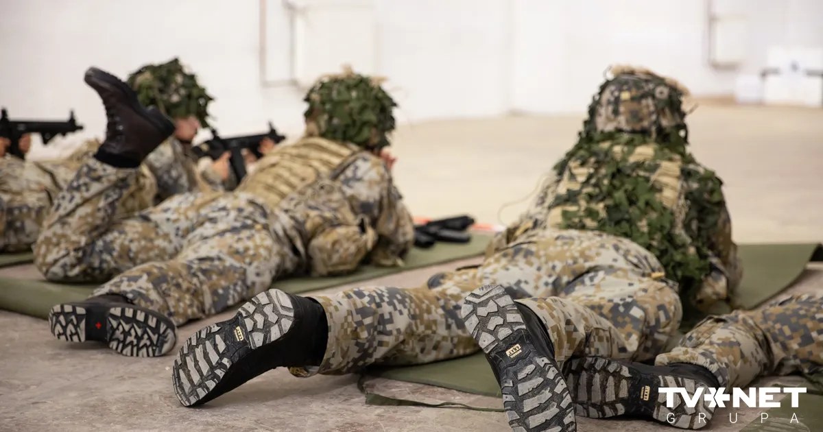 Uzsākta pārbaude par iespējamiem pārkāpumiem Kalpaka militārajā kadetu skolā