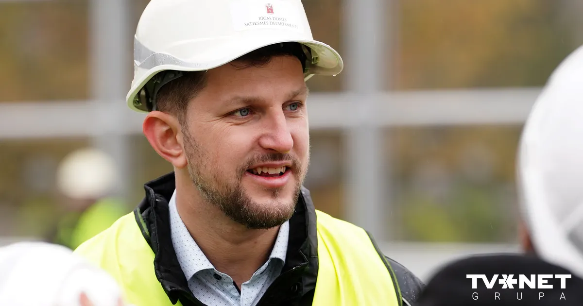 Rīgas domes departaments nespēj atbrīvoties no kukuļdošanā apsūdzētā Jāņa Vaivoda