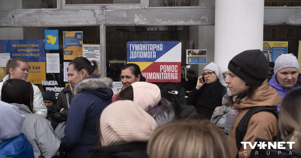 Polijā stājas spēkā stingrāki nosacījumi ukraiņu bēgļiem