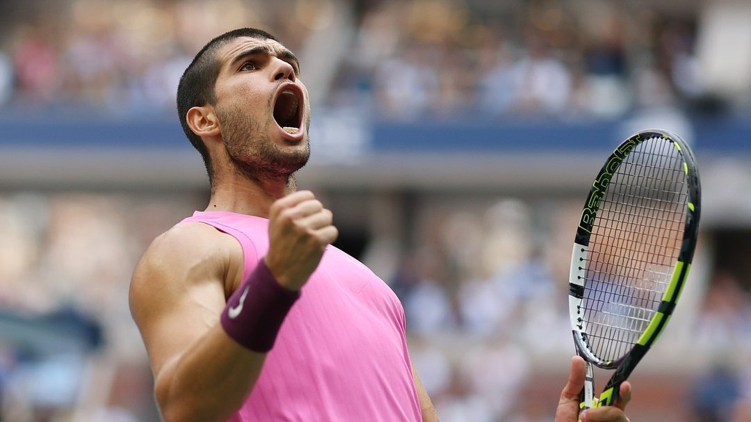 Frics uzvar grūtā cīņā, arī Alkarass iekļūst Tokijas "ATP 500" pusfinālā – Teniss – Sportacentrs.com