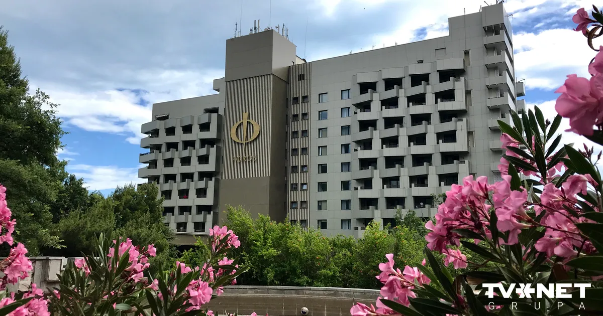 Ukraiņu lidroboti uzbrukuši Forosas sanatorijai - Apollo.lv