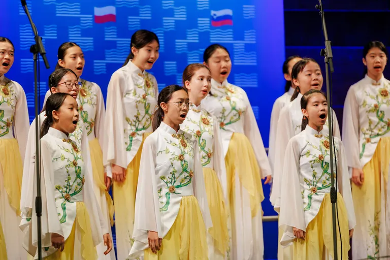 Honkongas koris "Good Hope School Choir".