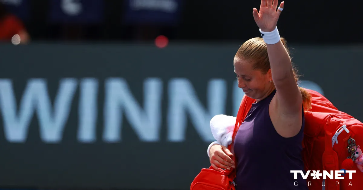 Ostapenko Pekinā piekāpjas WTA ranga 108. raketei