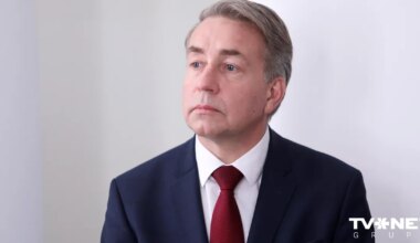 Augulis apgalvo, ka Siliņa draudējusi "iznīcināt ZZS"