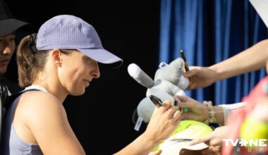 Polijas tenisa zvaigzne Švjonteka kritizē WTA kalendāru