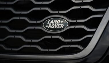 Jaguar Land Rover pēc kiberuzbrukuma pakāpeniski atsāks ražošanu :: Dienas Bizness