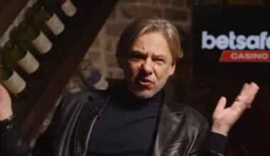 Džilindžers pēc ilgākas pauzes atgriežas uz teātra skatuves ar jaunu izrādi