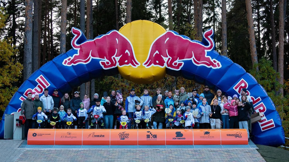 "Crystal Dent" Latvijas kausa sezona ar BMX festivālu un spraigām cīņām noslēgsies Smiltenē – Riteņbraukšana – Sportacentrs.com