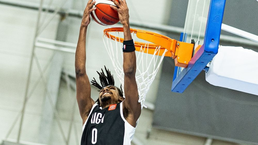"VEF Rīga" ar nopietnu pretestību nesastopas un sezonas ievadā sagrauj "Keila" – Basketbols – Sportacentrs.com