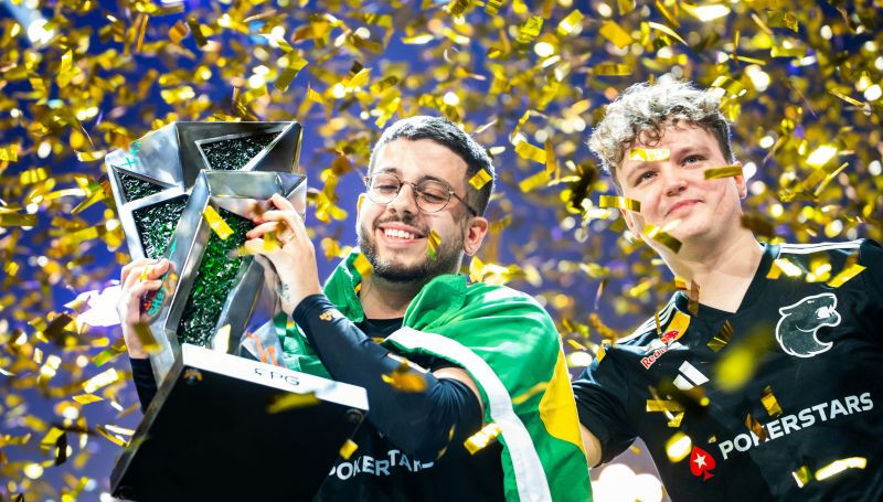 YEKINDAR aizved savu jauno komandu līdz lielākajam triumfam tās vēsturē – Citi sporta veidi – Sportacentrs.com