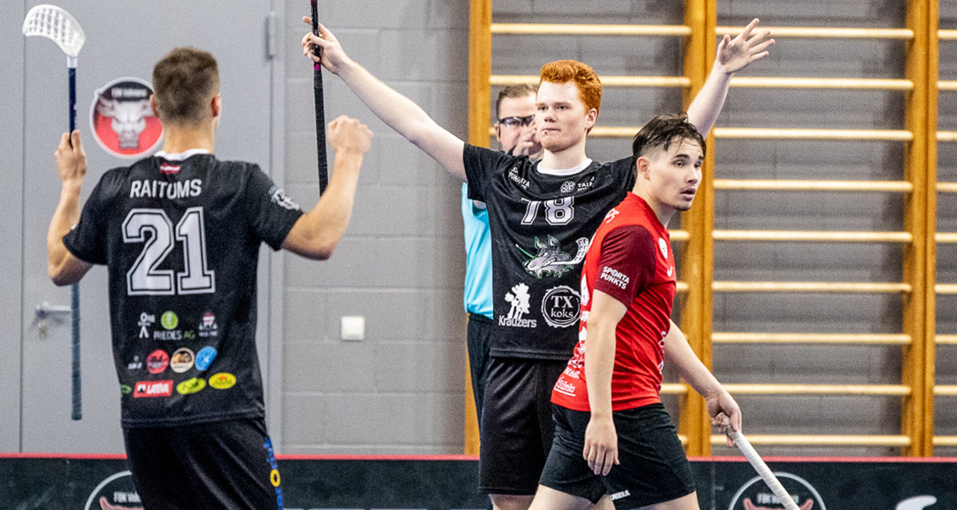 Latvijas Florbola savienība » LV » 2025/2026 » Jaunumi » Bandera gols pagarinājumā nodrošina talsiniekiem uzvaru Valmierā