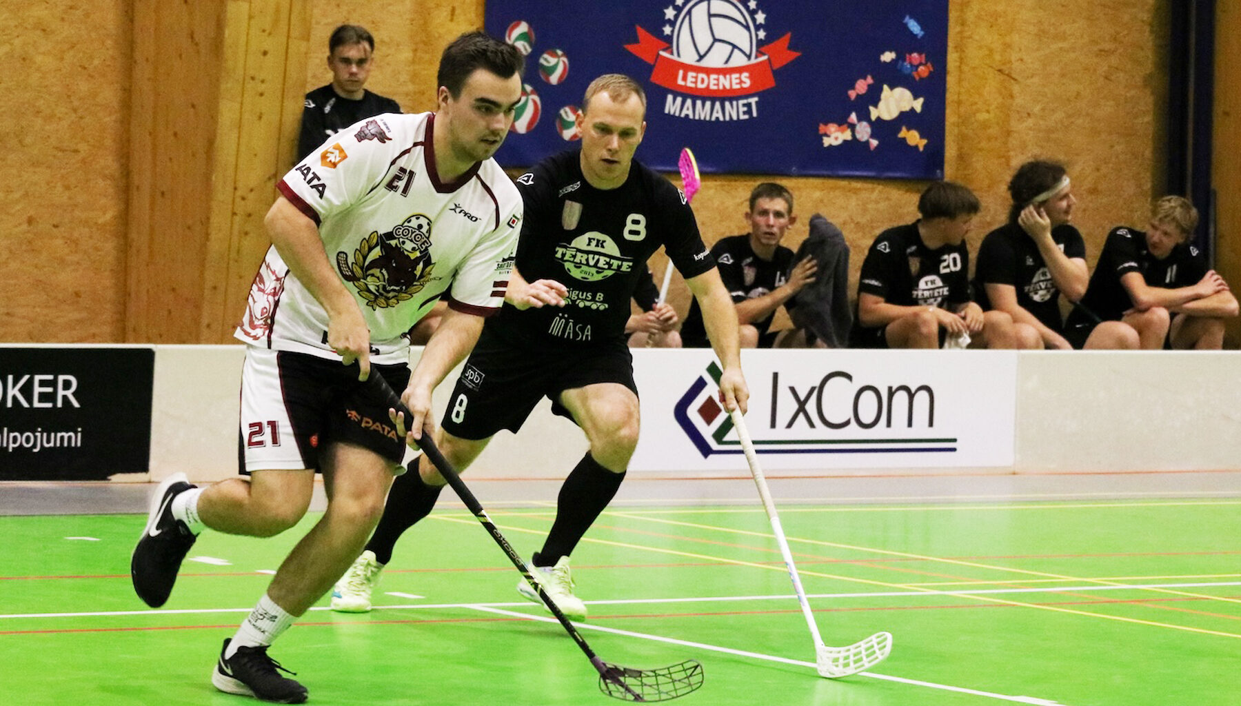 Latvijas Florbola savienība » LV » 2025/2026 » Jaunumi » "SK Coyote/IxCom/FBK Valmiera" izrauj trīs punktus no tērvetnieku rokām