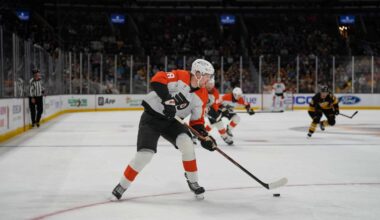 Ābols negrasās apstāties un ar precīzu metienu turpina bruģēt ceļu uz NHL sastāvu