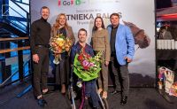 Pirmizrādi piedzīvojusi dokumentālā filma "Rihards Snikus. Jātnieka balss"