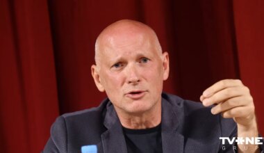 VIDEO ⟩ Politoloģe pauž viedokli par jauno kustību "Bez partijām"