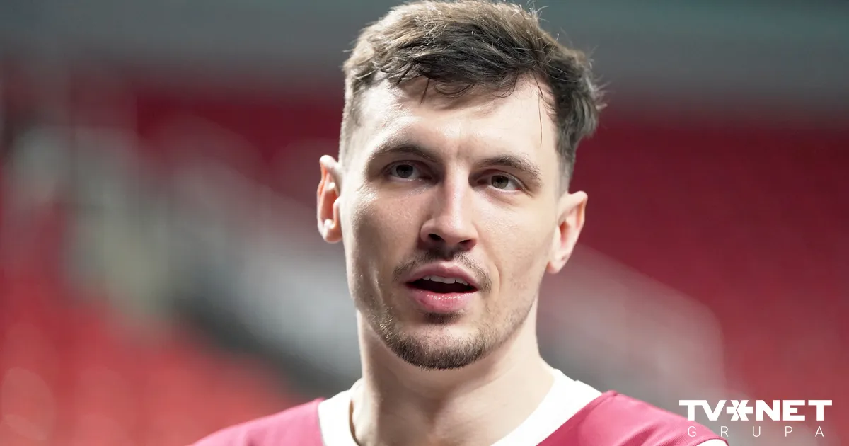 Rodions Kurucs pievienojies "Baskonia" treniņiem