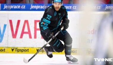 Jaks gūst divus vārtus uzvarētā Čehijas ekstralīgas mačā