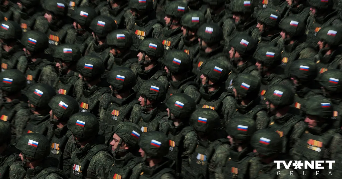Gatavojas jauniem kariem? Krievija armijas vajadzībām tērēs vēl 400 miljardus eiro