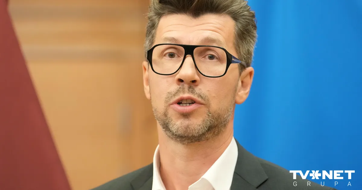 amatu zaudē "Rīgas namu" departamenta vadītāja