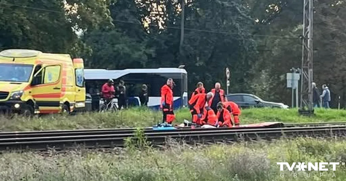 Pēc traģēdijas Imantā Rīgas dome varētu rosināt izmaiņas pārbrauktuves barjeras darbā