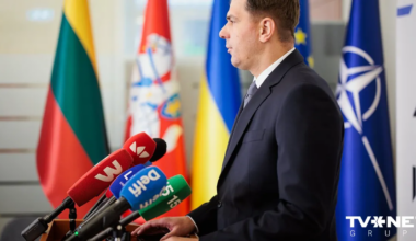 Lietuvas kultūras ministrs, kura rīcība izraisīja protestus, paziņojis par demisiju
