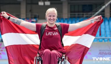 Parasportiste Diāna Krūmiņa triumfē pasaules čempionātā diska mešanā