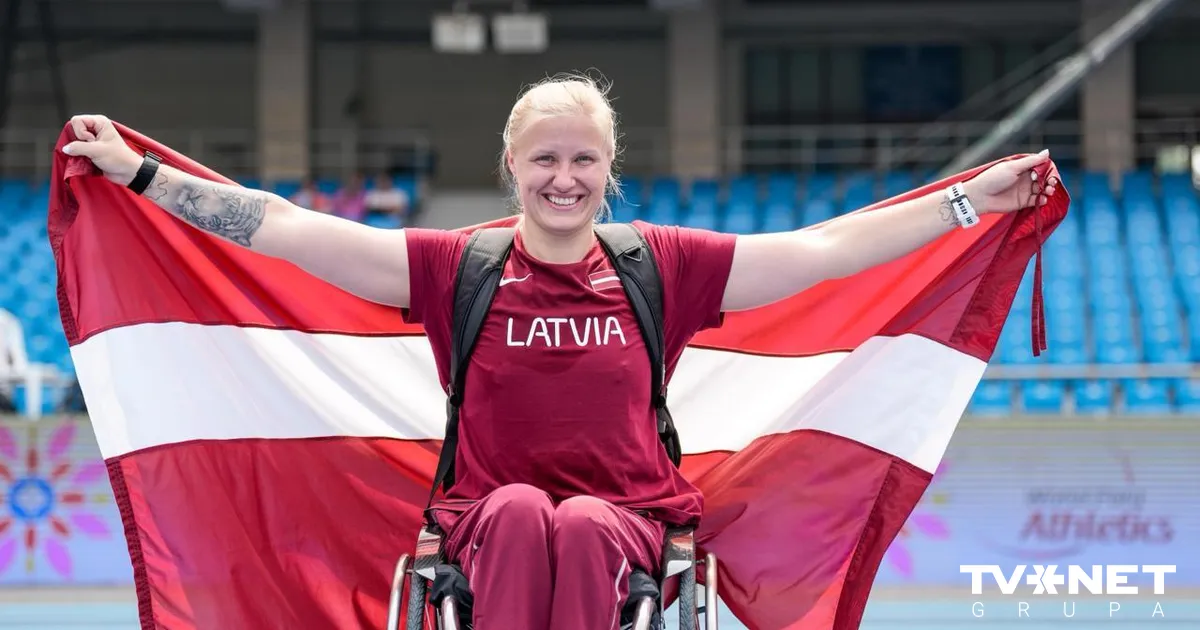 Parasportiste Diāna Krūmiņa triumfē pasaules čempionātā diska mešanā