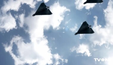 Reaģējot uz Krievijas uzbrukumu Ukrainai, Polija paceļ reaktīvās lidmašīnas