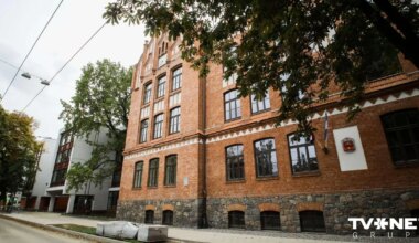 Rīgas pašvaldība vērsīsies, lai ātrāk norisinātos Rīgas Natālijas Draudziņas vidusskolas direktora novērtēšana