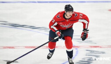 "Viņš ir treneru mīlulis." Vai Latvijas hokejisti šosezon NHL pārspēs senu rekordu?