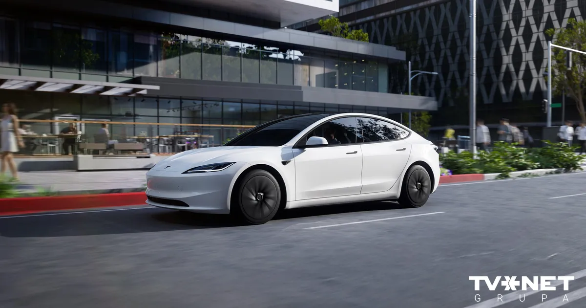 VIDEO "Tesla" solītais jaunais, lētākais elektroauto beidzot ir ieradies – vai gaidāma vilšanās? - TVNET