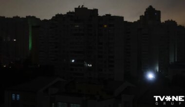 Krievija uzbrūk Ukrainas enerģētikas objektiem, deviņos reģionos pārtraukta elektroenerģijas piegāde