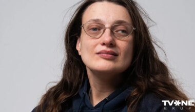 Ērkšķu šova Egija dzīvojusi slēgtā istabā 30 gadus