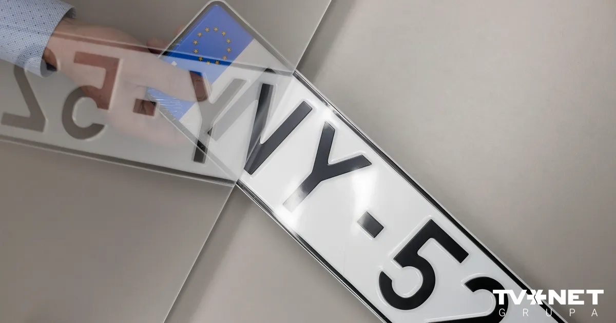 Uz laiku pārtraucot transportlīdzekļa reģistrāciju, numura zīmes varēs nenodot