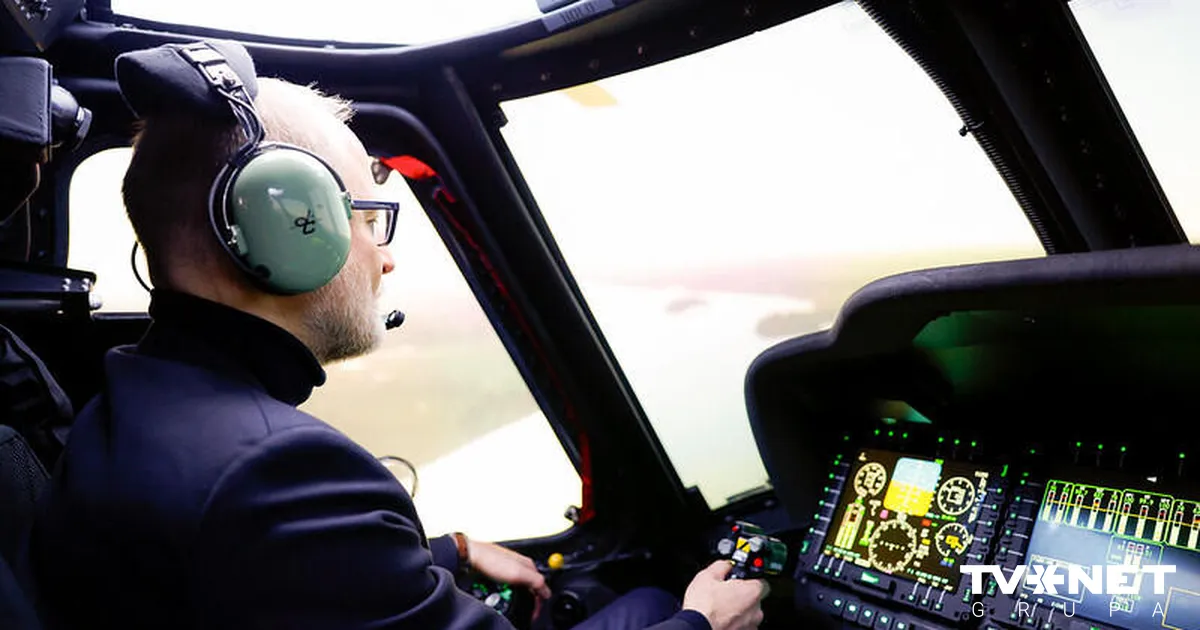 Brangu naudu vērts. Lielvārdē izveidots helikopteru lidojumu mācību simulators