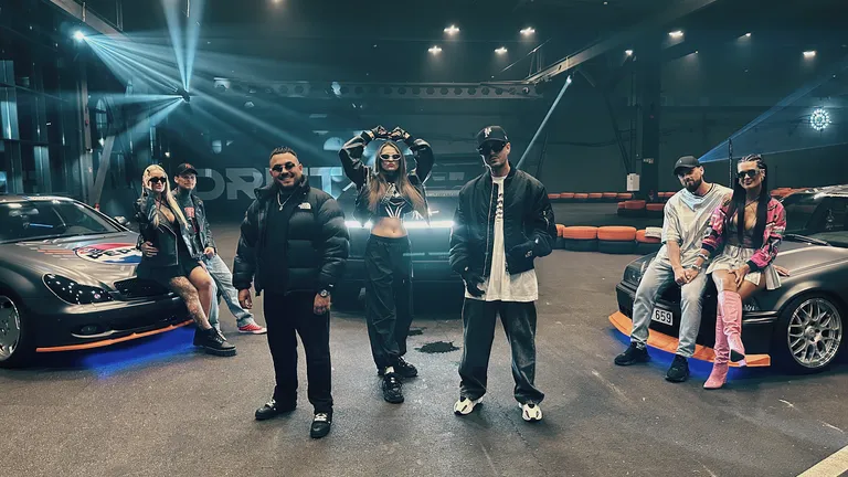 Rassell un Sabīne Berezina "Jau naktī".