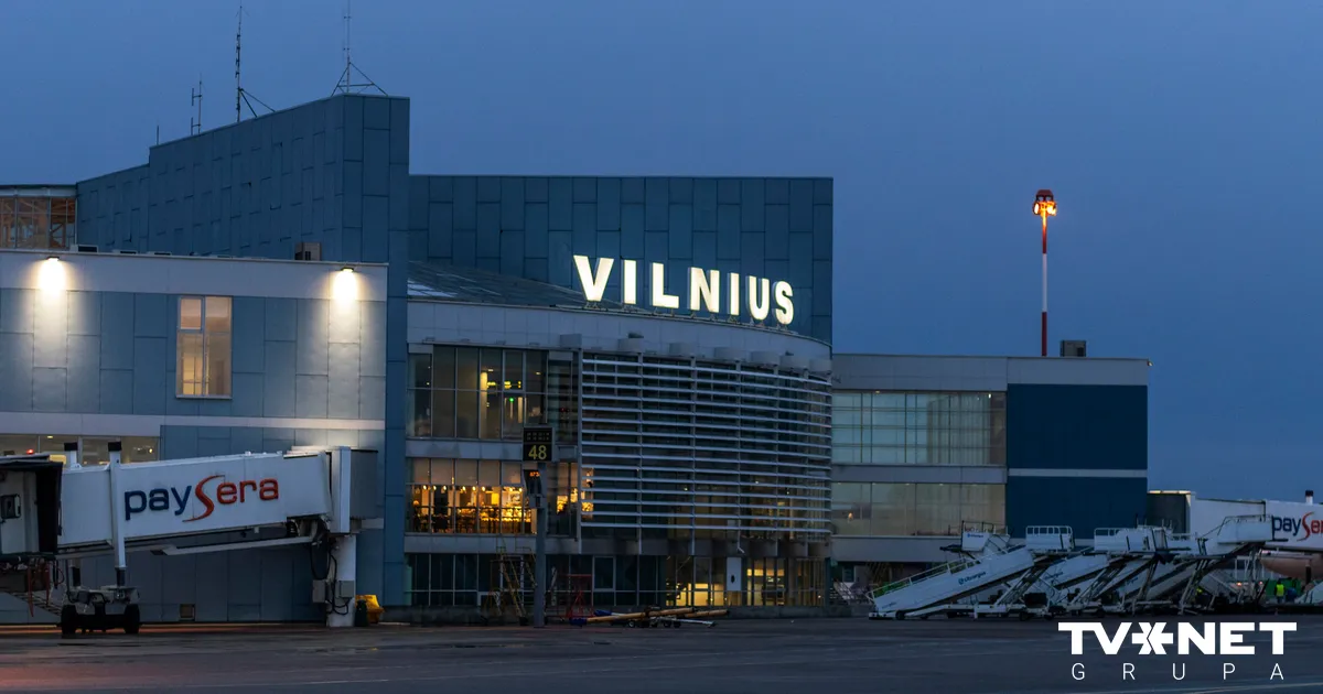 Pēc baltkrievu meteobalonu izraisītā haosa atsākti lidojumi Viļņas un Kauņas lidostās