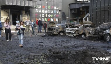 VIDEO ⟩ Krievijas dronu uzbrukumos Kijivā nogalināti trīs cilvēki