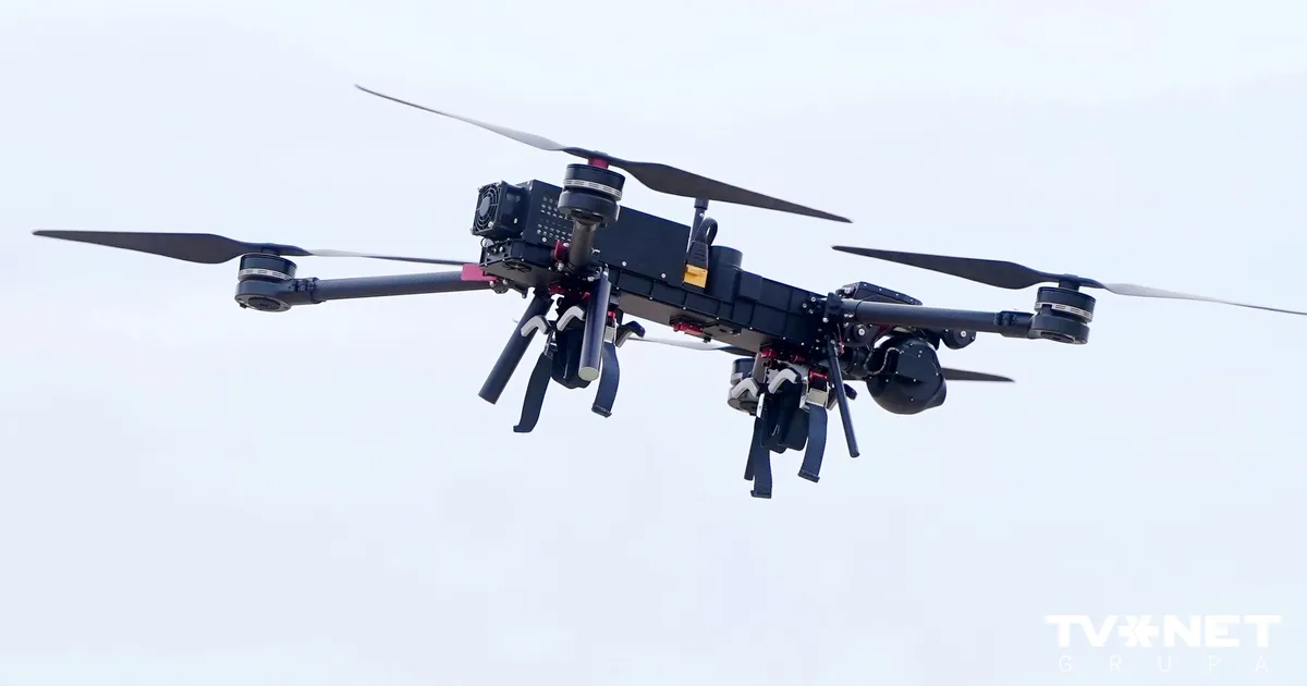 Latvijā notiks dažādu veidu un izmēru bezpilota lidaparātu lidojumi