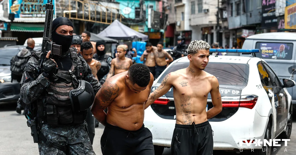 Brazīlijā notikusi asiņainākā policijas operācija reģiona vēsturē – nogalināti 64 cilvēki