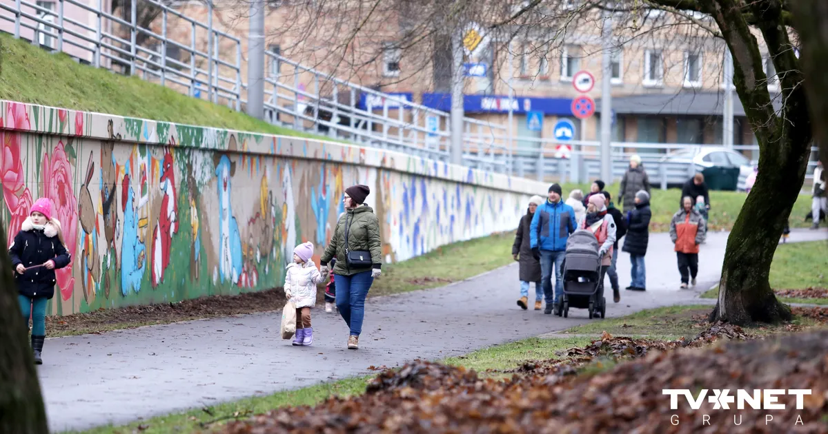 Latvijā vispārējās valdības parāds uz vienu iedzīvotāju ir 10 600 eiro