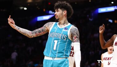 NBA spēlētājam piespriež brangu naudas sodu par vidējā pirksta parādīšanu tiesnesim