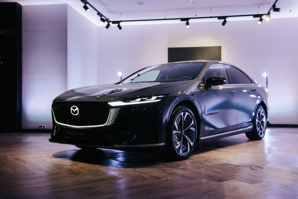 Latvijā debitē jaunā Mazda6e – sportiska kupeja ar elektrisku dvēseli un japāņu eleganci