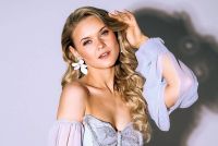 Dziedātāju Beāti Zviedri darbam iedvesmo vēlme izstāstīt stāstu ar savu instrumentu