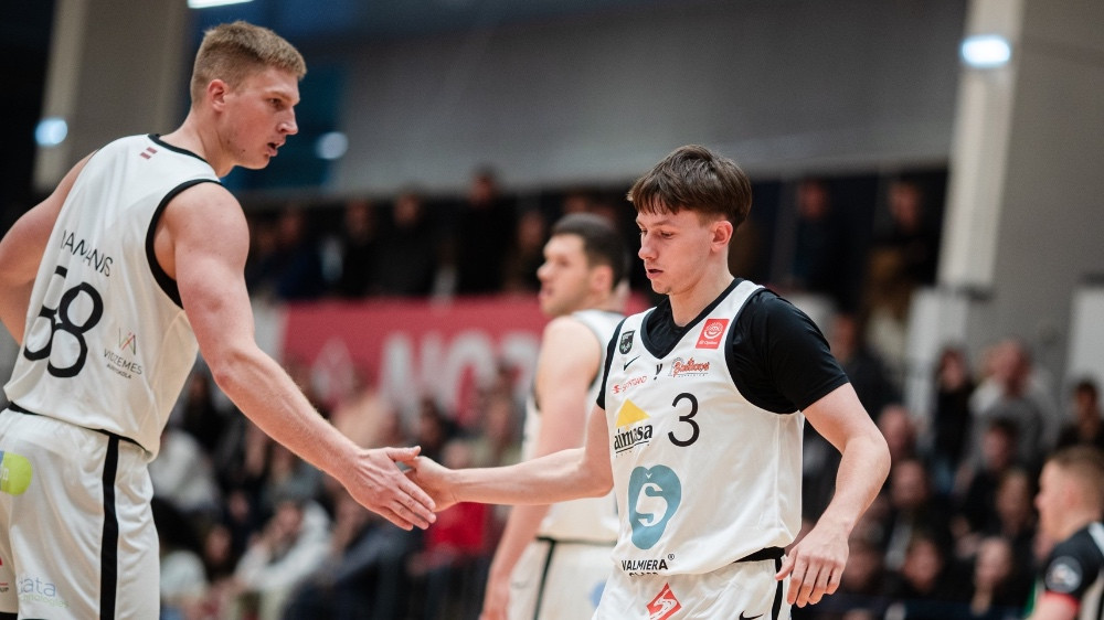 Vecvagara vadītā Valmiera ceturtdaļu sāk ar 14:0 un turpina uzvarēt – Basketbols – Sportacentrs.com