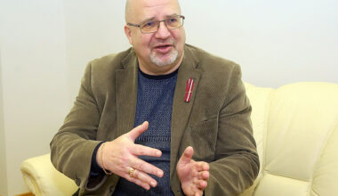 KNAB rosina apsūdzēt Valkas mēru Kraukli par iespējamu krāpšanu ar ES fondu līdzekļiem