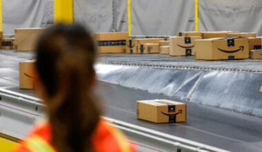ASV milži "Amazon" un "UPS" likvidē vairāk nekā 60 000 darbavietu